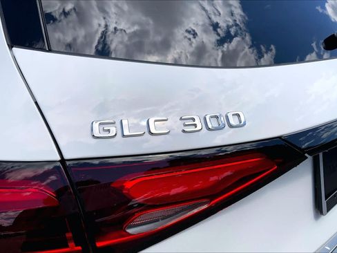 New 2027 Mercedes-Benz GLC 300 4MATIC image 19