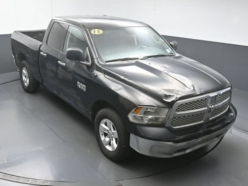 Used 2015 RAM 1500 Classic SLT RWD image 34