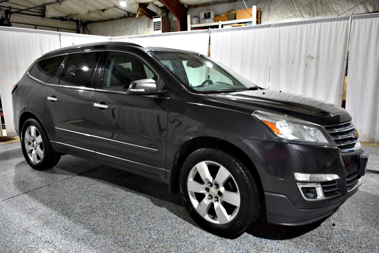 Used 2014 Chevrolet Traverse LTZ FWD image 8