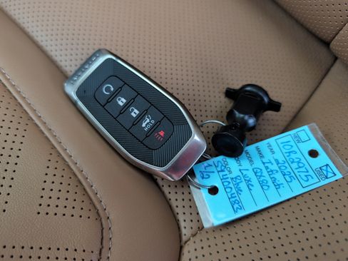 Used 2025 INFINITI QX80 Luxe image 30