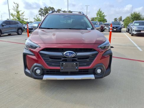 Used 2025 Subaru Outback Touring XT AWD/4WD image 2