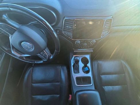 Used 2020 Jeep Grand Cherokee Limited w/ Luxury Group II RWD image 12