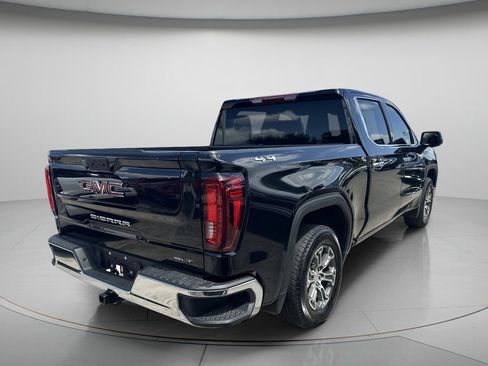 Used 2026 GMC Sierra 1500 SLT AWD/4WD image 7
