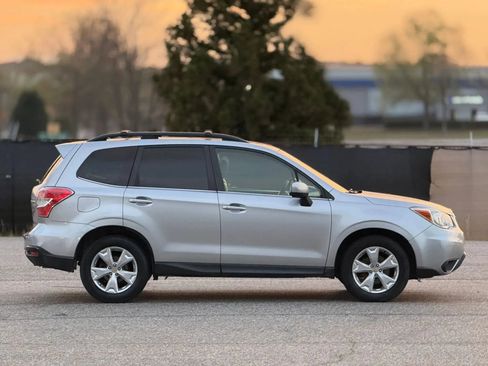 Used 2015 Subaru Forester 2.5i Limited w/ Popular Package #2 AWD/4WD image 7
