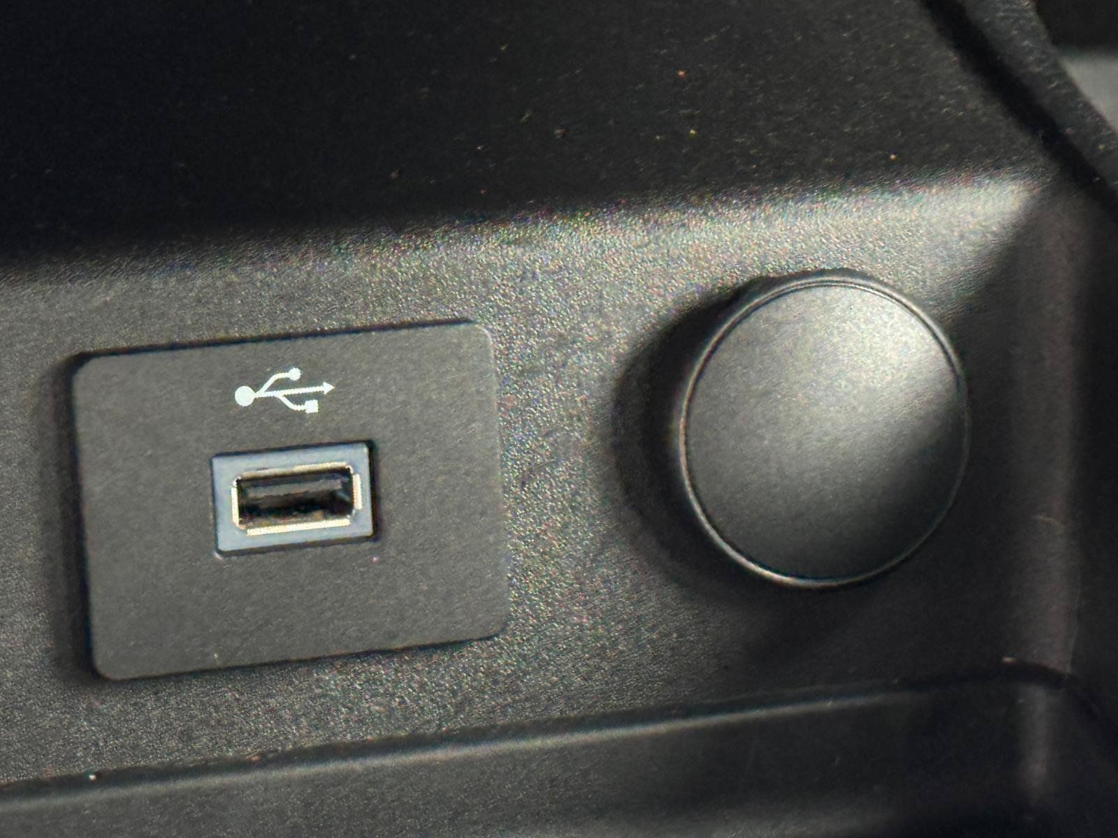 Used 2019 Ford Fusion S FWD image 17