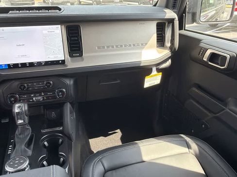 New 2026 Ford Bronco Outer Banks AWD/4WD image 20