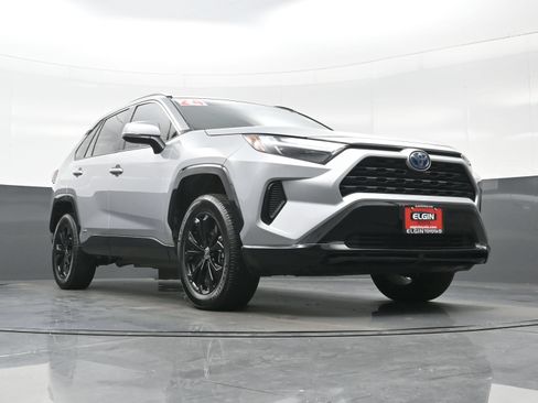 Used 2024 Toyota RAV4 SE AWD/4WD image 26