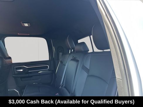 New 2026 RAM 2500 Laramie w/ Night Edition AWD/4WD image 22