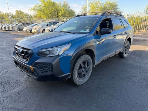 Used 2025 Subaru Outback Wilderness w/ Wilderness Package AWD/4WD image 3