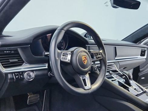 Used 2019 Porsche Panamera Turbo image 19
