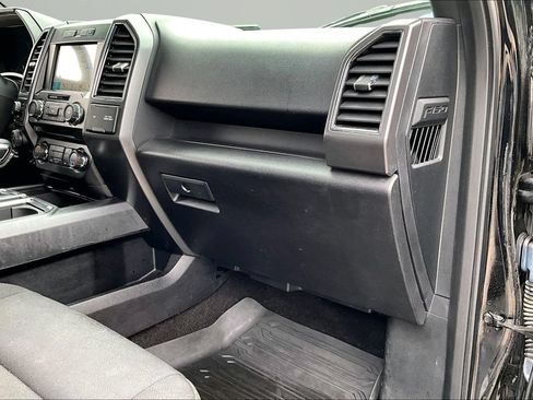 Used 2018 Ford F150 XLT w/ Equipment Group 302A Luxury AWD/4WD image 24