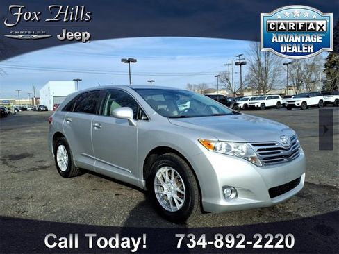 Used 2011 Toyota Venza image 1