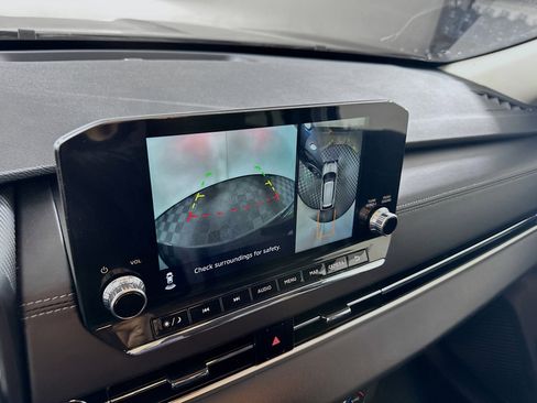 Used 2024 Mitsubishi Outlander SE image 22