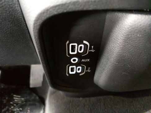 Used 2020 RAM 1500 Lone Star RWD image 21