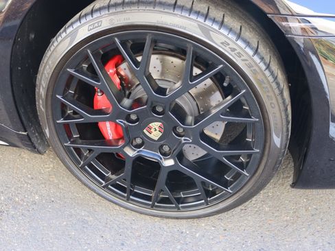 Used 2024 Porsche 911 GT3 RS image 16