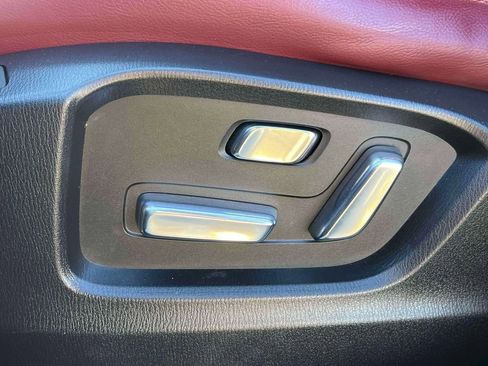 Used 2023 MAZDA CX-9 Carbon Edition image 19