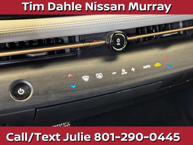 Used 2024 Nissan Ariya AWD image 29