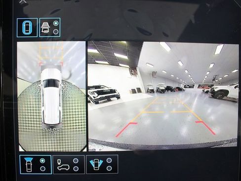 New 2026 GMC Yukon XL Denali w/ Sun & Power Step Package image 3