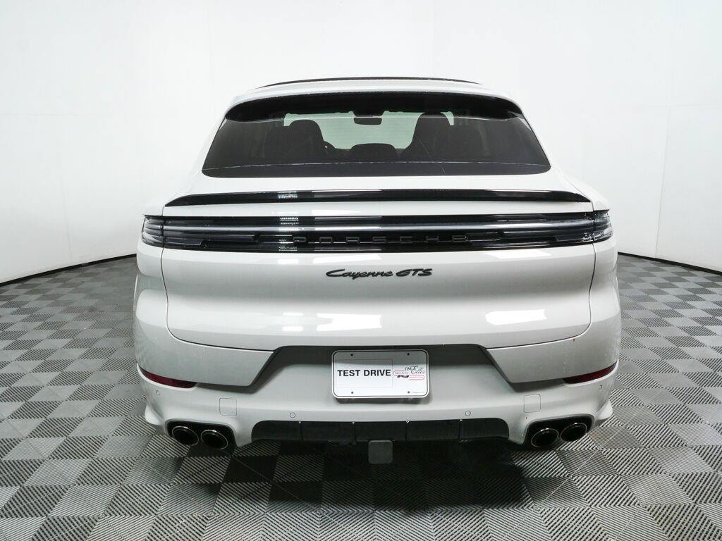 New 2026 Porsche Cayenne GTS AWD/4WD image 31