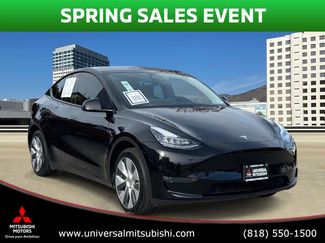 Used 2023 Tesla Model Y Long Range video 1