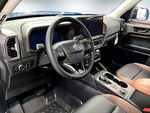 New 2025 Ford Bronco Sport Outer Banks w/ Sasquatch Outer Banks Package image 7