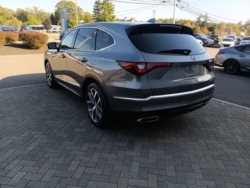 Used 2023 Acura MDX SH-AWD w/ Technology Package image 4