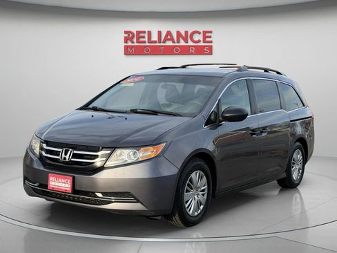 Used 2014 Honda Odyssey LX image 1