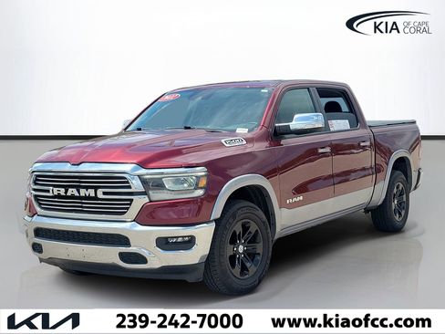 Used 2022 RAM 1500 Laramie AWD/4WD image 3