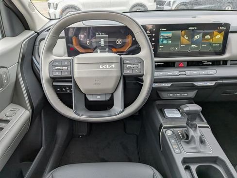 New 2027 Kia Seltos EX FWD image 18