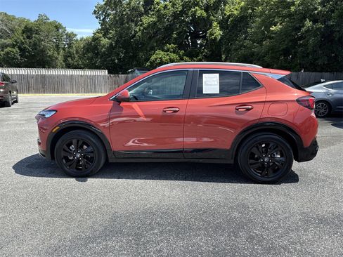 Used 2024 Buick Encore GX Sport Touring w/ Comfort Package image 2
