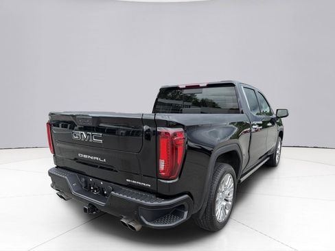 Used 2022 GMC Sierra 1500 Denali w/ Denali Premium Package AWD/4WD image 16
