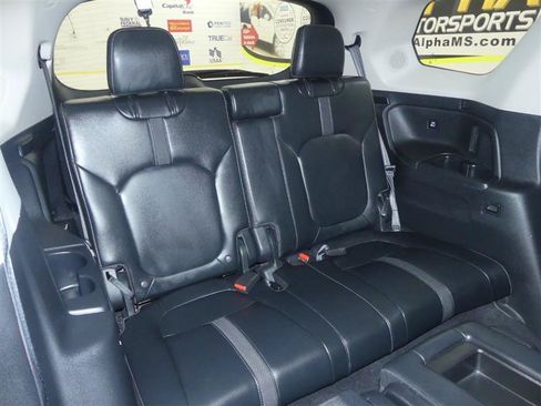 Used 2023 Honda Pilot Touring image 21