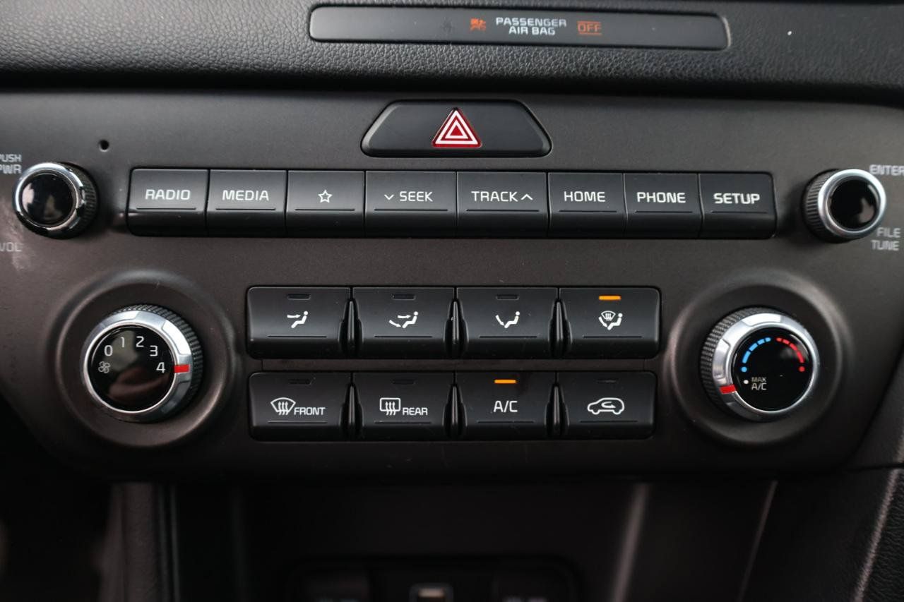 Used 2020 Kia Sportage LX FWD image 11