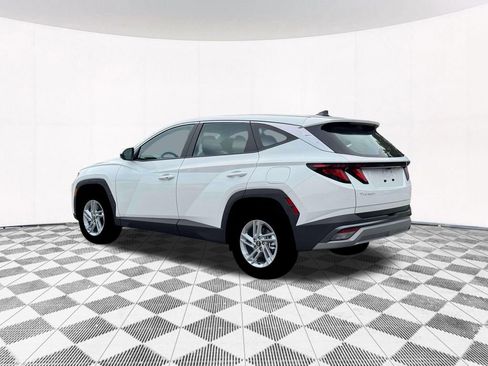 New 2026 Hyundai Tucson SE image 7