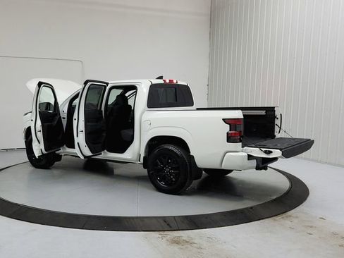 New 2026 Nissan Frontier SV w/ SV Convenience Package AWD/4WD image 13