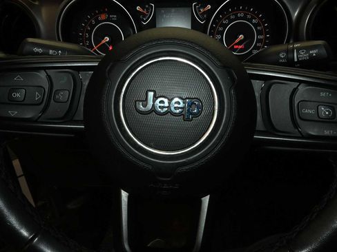 Used 2023 Jeep Wrangler Sport AWD/4WD image 19