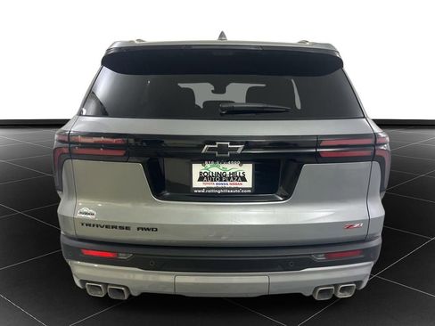 Used 2025 Chevrolet Traverse Z71 w/ Enhanced Driving Package AWD/4WD image 4