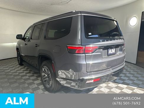 Used 2024 Jeep Wagoneer Series II w/ Flexible Seating Group AWD/4WD image 8