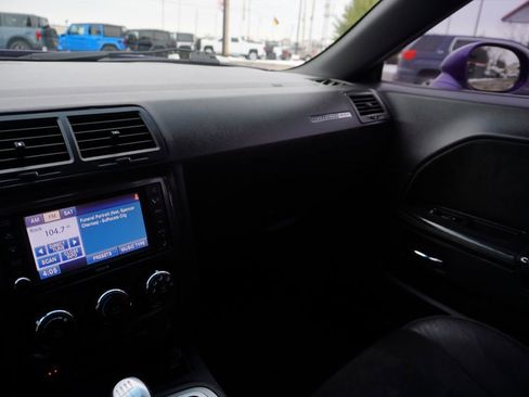 Used 2010 Dodge Challenger SRT8 w/ SRT Option Group II image 19