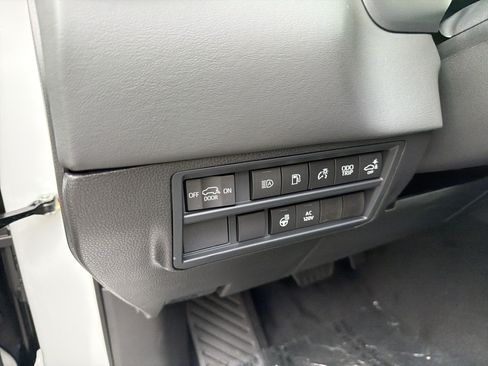 New 2026 Toyota Sequoia Platinum AWD/4WD image 12