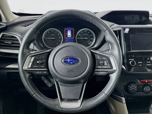 Used 2020 Subaru Forester Premium image 18