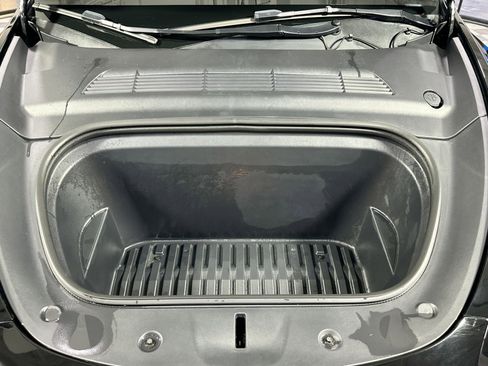 Used 2023 Tesla Model Y Long Range image 33