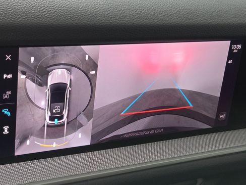 Used 2025 Porsche Cayenne Coupe image 28