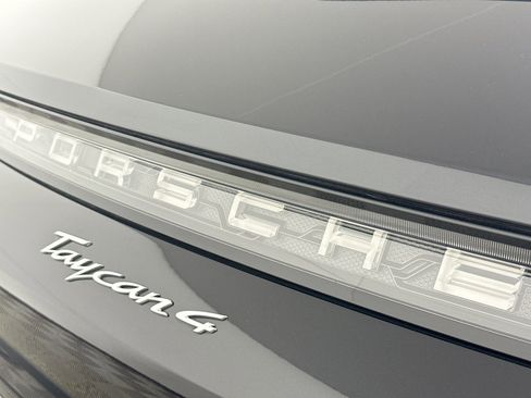Certified 2024 Porsche Taycan 4 Cross Turismo image 30