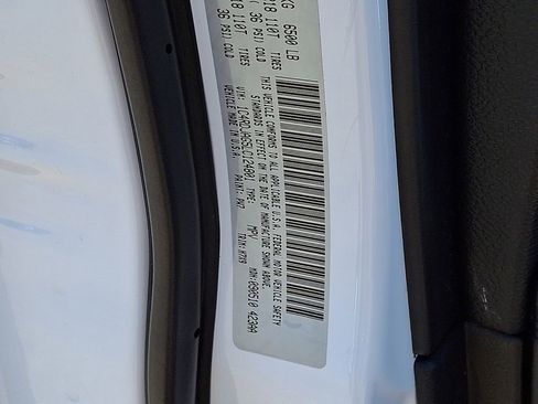 Used 2020 Dodge Durango SXT image 25