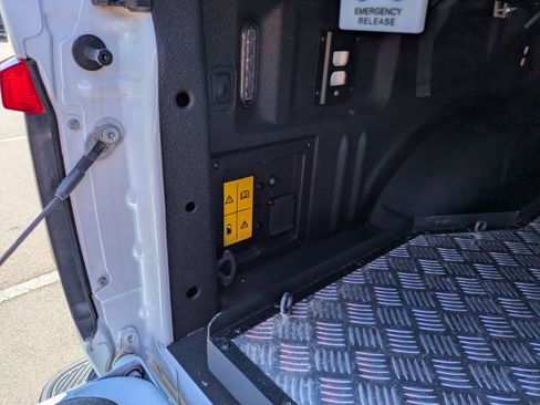 Certified 2025 Ford F150 Lightning Flash AWD/4WD image 38