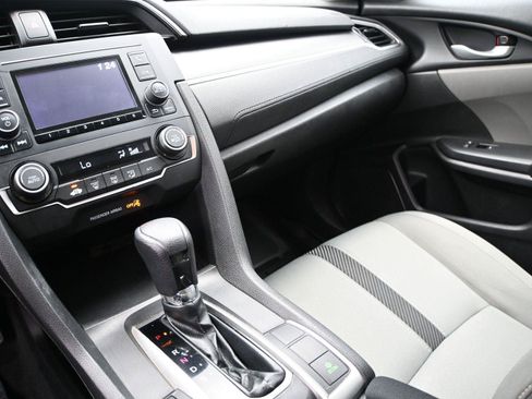 Used 2018 Honda Civic LX image 4