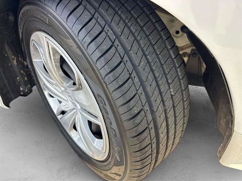 Used 2021 Honda Civic LX image 7