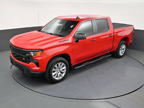 Used 2022 Chevrolet Silverado 1500 Custom w/ LPO, Dark Essentials Package RWD image 12