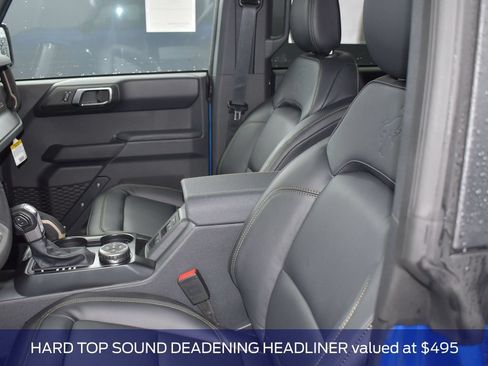 New 2025 Ford Bronco Badlands w/ Sasquatch Package AWD/4WD image 10
